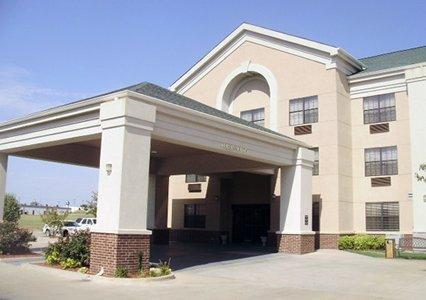 Quality Inn & Suites Muskogee Exterior photo